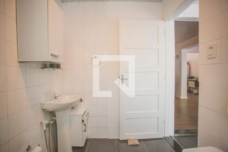 Casa à venda com 148m², 3 quartos e 3 vagasBanheiro