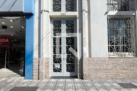 Apartamento à venda com 70m², 1 quarto e sem vagaFachada 