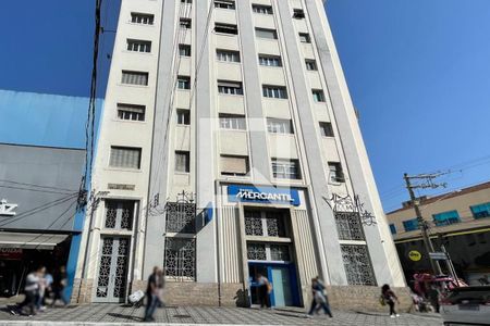 Apartamento à venda com 70m², 1 quarto e sem vagaFachada 