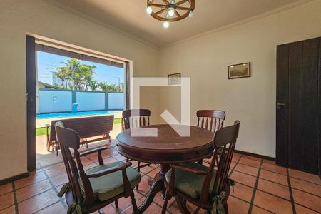 Apartamento para alugar com 235m², 4 quartos e 5 vagasSala