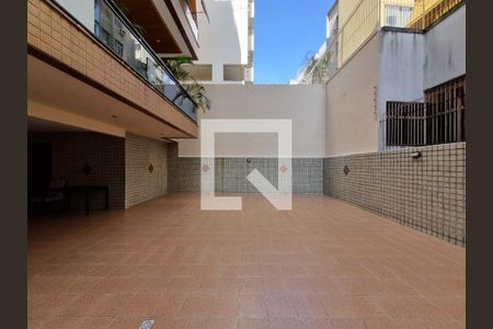 Apartamento à venda com 90m², 3 quartos e 1 vaga Apartamento à venda com 90m², 3 quartos e 1 vagaÁrea Comum