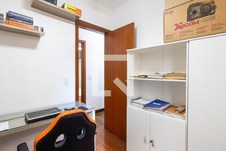 Apartamento à venda com 90m², 3 quartos e 1 vaga Apartamento à venda com 90m², 3 quartos e 1 vagaQuarto 2
