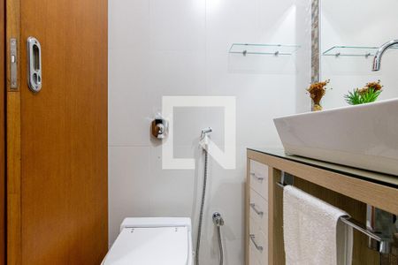 Apartamento à venda com 90m², 3 quartos e 1 vaga Apartamento à venda com 90m², 3 quartos e 1 vagaBanheiro Social