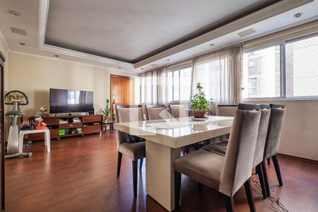 Apartamento à venda com 136m², 3 quartos e 1 vaga Apartamento à venda com 136m², 3 quartos e 1 vagaSala