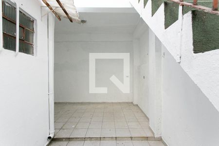 Casa para alugar com 180m², 2 quartos e sem vaga Casa para alugar com 180m², 2 quartos e sem vagaQuintal