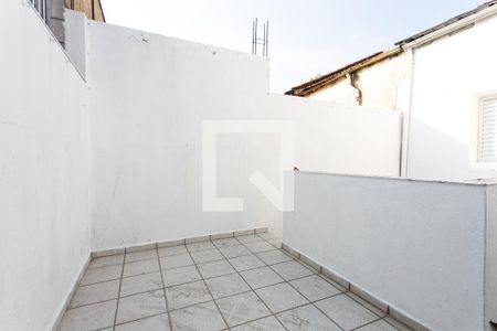 Casa para alugar com 180m², 2 quartos e sem vaga Casa para alugar com 180m², 2 quartos e sem vagaTerraço