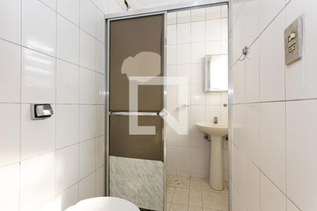 Casa para alugar com 180m², 2 quartos e sem vaga Casa para alugar com 180m², 2 quartos e sem vagaBanheiro da Suíte