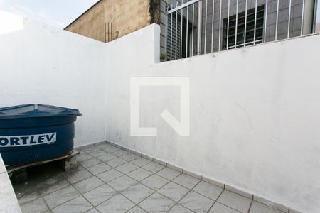 Casa para alugar com 180m², 2 quartos e sem vaga Casa para alugar com 180m², 2 quartos e sem vagaTerraço