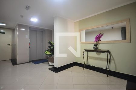 Apartamento à venda com 50m², 2 quartos e 1 vaga Apartamento à venda com 50m², 2 quartos e 1 vagaHall Social