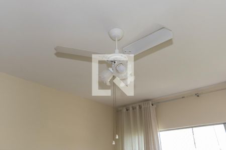 Sala de apartamento para alugar com 3 quartos, 109m² em Ramos, Rio de Janeiro