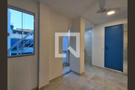 Sala de apartamento à venda com 2 quartos, 50m² em Recreio dos Bandeirantes, Rio de Janeiro