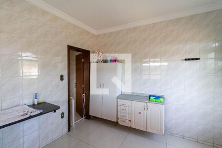 Casa à venda com 500m², 4 quartos e 10 vagasLavanderia