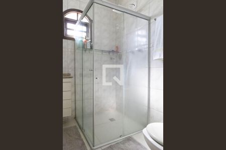 Casa à venda com 500m², 4 quartos e 10 vagasBanheiro social 