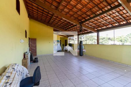 Casa à venda com 500m², 4 quartos e 10 vagasTerraço