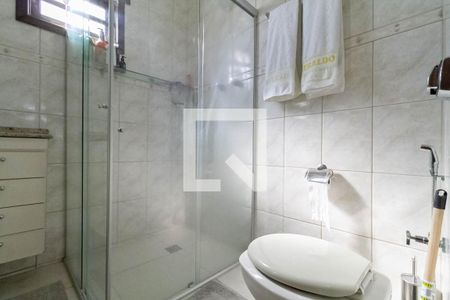 Casa à venda com 500m², 4 quartos e 10 vagasBanheiro social 