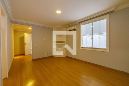 Casa de condomínio à venda com 700m², 8 quartos e 5 vagasSuíte 1