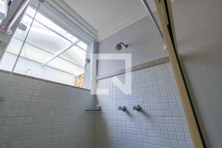 Casa de condomínio à venda com 700m², 8 quartos e 5 vagasBanheiro Social 1