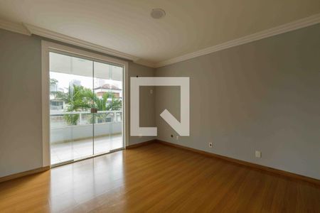 Casa de condomínio à venda com 700m², 8 quartos e 5 vagasSuíte 2