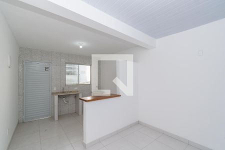 Kitnet de kitnet/studio para alugar com 1 quarto, 20m² em Ramos, Rio de Janeiro