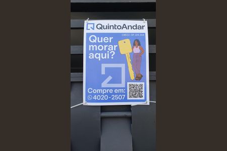 Casa à venda com 195m², 3 quartos e 2 vagas Casa à venda com 195m², 3 quartos e 2 vagasPlaquinha