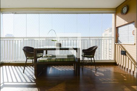 Apartamento para alugar com 123m², 3 quartos e 2 vagasVaranda da Sala