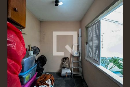 Casa à venda com 120m², 3 quartos e 2 vagasQuarto de Serviço