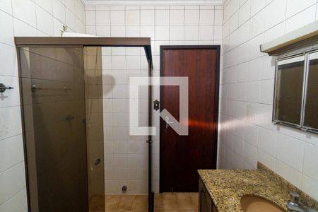 Casa à venda com 400m², 3 quartos e 2 vagasBanheiro
