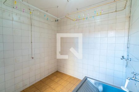 Casa à venda com 400m², 3 quartos e 2 vagasLavanderia