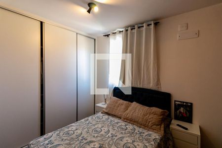 Quarto  de apartamento à venda com 2 quartos, 52m² em Buritis, Belo Horizonte