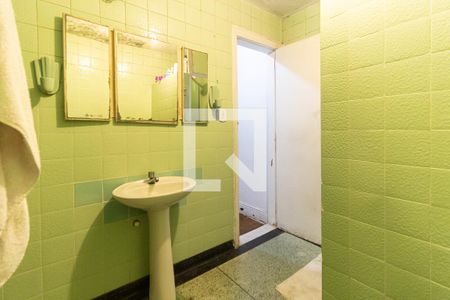 Casa à venda com 80m², 3 quartos e 1 vaga Casa à venda com 80m², 3 quartos e 1 vagaBanheiro 2