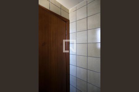 Apartamento à venda com 79m², 2 quartos e 1 vaga Apartamento à venda com 79m², 2 quartos e 1 vagaBanheiro de serviço