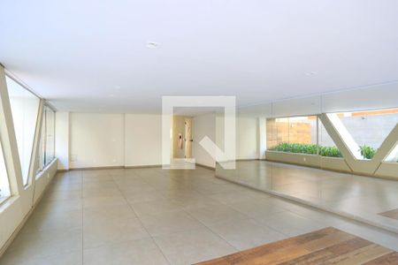 Apartamento à venda com 79m², 2 quartos e 1 vaga Apartamento à venda com 79m², 2 quartos e 1 vagaHall