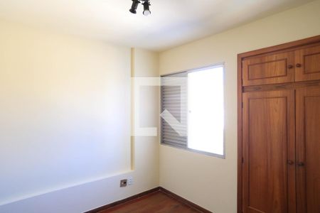 Apartamento à venda com 79m², 2 quartos e 1 vaga Apartamento à venda com 79m², 2 quartos e 1 vagaQuarto 1