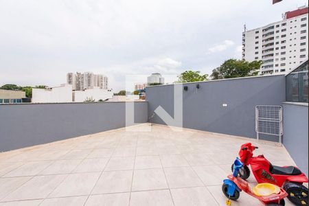 Apartamento à venda com 104m², 2 quartos e 2 vagasCobertura