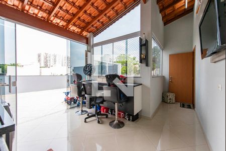 Apartamento à venda com 104m², 2 quartos e 2 vagasÁrea de Serviço e Churrasqueira