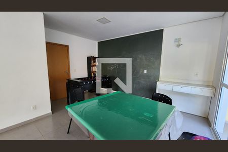 Apartamento à venda com 74m², 2 quartos e 2 vagas Apartamento à venda com 74m², 2 quartos e 2 vagasSala de Jogos