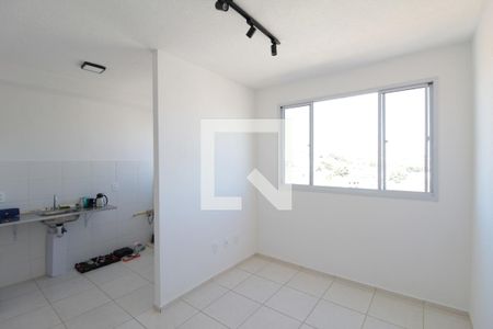 Sala de apartamento à venda com 2 quartos, 48m² em Serrano, Belo Horizonte