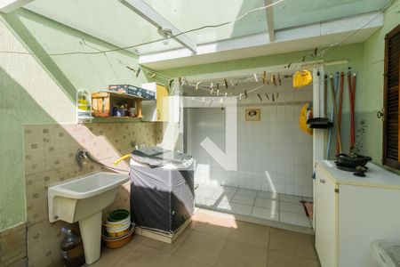 Casa à venda com 158m², 4 quartos e 4 vagasÁrea de Serviço