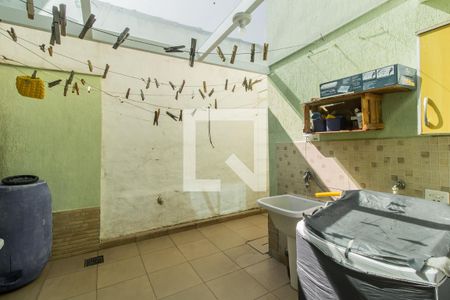 Casa à venda com 158m², 4 quartos e 4 vagasÁrea de Serviço