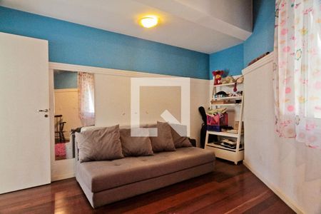 Casa para alugar com 450m², 4 quartos e 4 vagas Casa para alugar com 450m², 4 quartos e 4 vagasQuarto 1