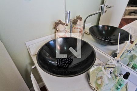 Casa para alugar com 450m², 4 quartos e 4 vagas Casa para alugar com 450m², 4 quartos e 4 vagasLavabo