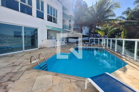 Apartamento à venda com 57m², 1 quarto e 1 vaga Apartamento à venda com 57m², 1 quarto e 1 vagaÁrea comum - Piscina