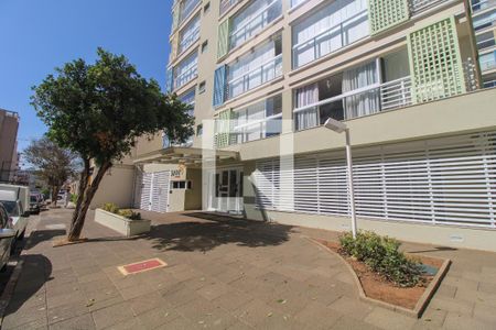 Apartamento à venda com 45m², 1 quarto e 1 vaga Apartamento à venda com 45m², 1 quarto e 1 vagaFachada