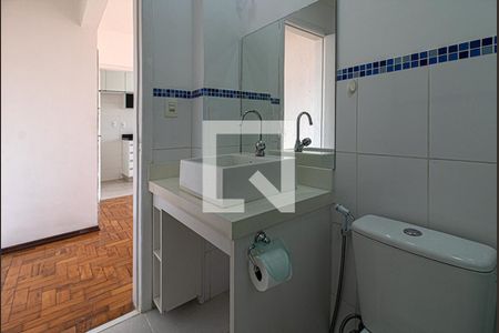 Apartamento para alugar com 46m², 1 quarto e sem vaga Apartamento para alugar com 46m², 1 quarto e sem vagaBanheiro social