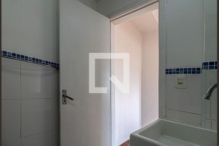 Apartamento para alugar com 46m², 1 quarto e sem vaga Apartamento para alugar com 46m², 1 quarto e sem vagaBanheiro social