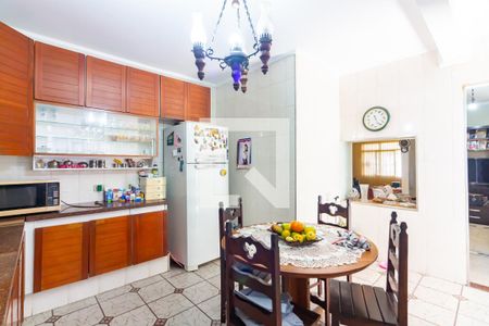 Casa à venda com 179m², 3 quartos e 6 vagasCozinha