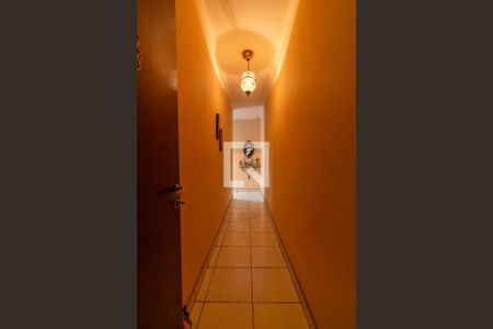 Casa à venda com 179m², 3 quartos e 6 vagasCorredor