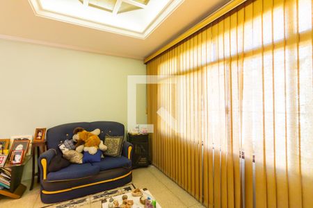 Casa à venda com 179m², 3 quartos e 6 vagasSala