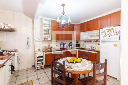 Casa à venda com 179m², 3 quartos e 6 vagasCozinha