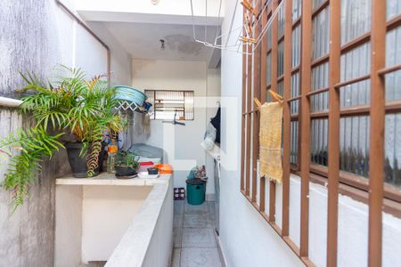 Casa à venda com 179m², 3 quartos e 6 vagasÁrea de Serviço